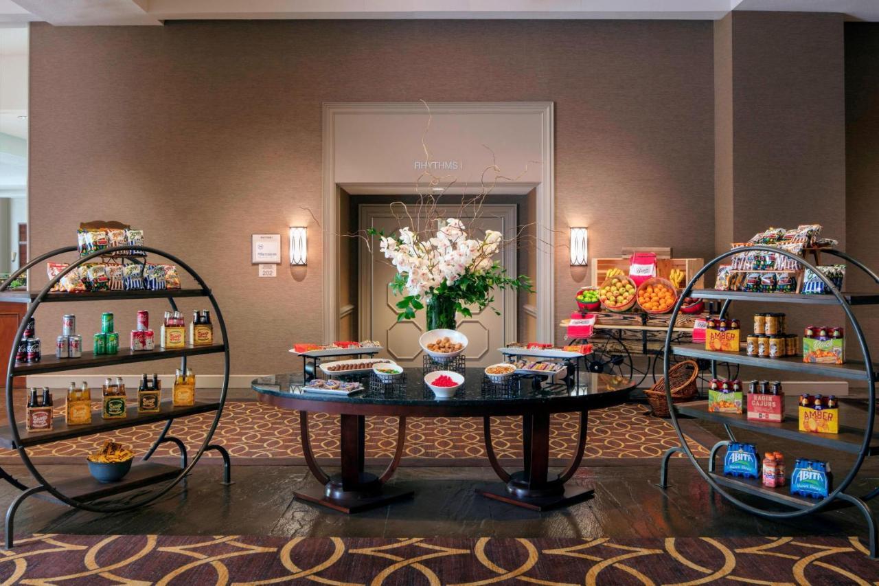เชอราตัน นิว ออร์ลีนส์ โฮเต็ล Hotel นิวออร์ลีนส์ ภายนอก รูปภาพ